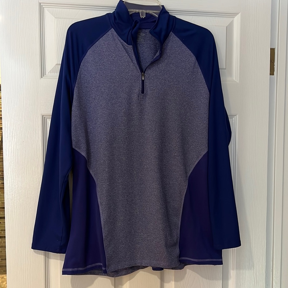 1/4 zip workout top